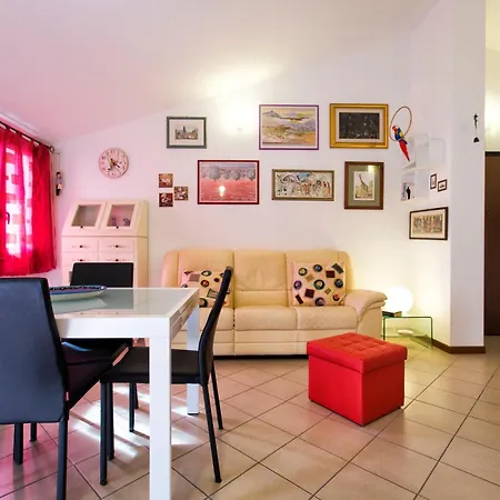 Apartment Delizioso Bilocale Centro *