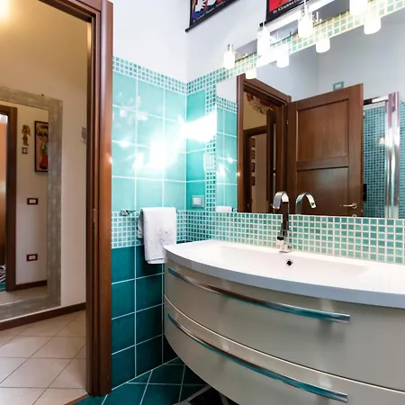 Delizioso Bilocale Centro דירה *